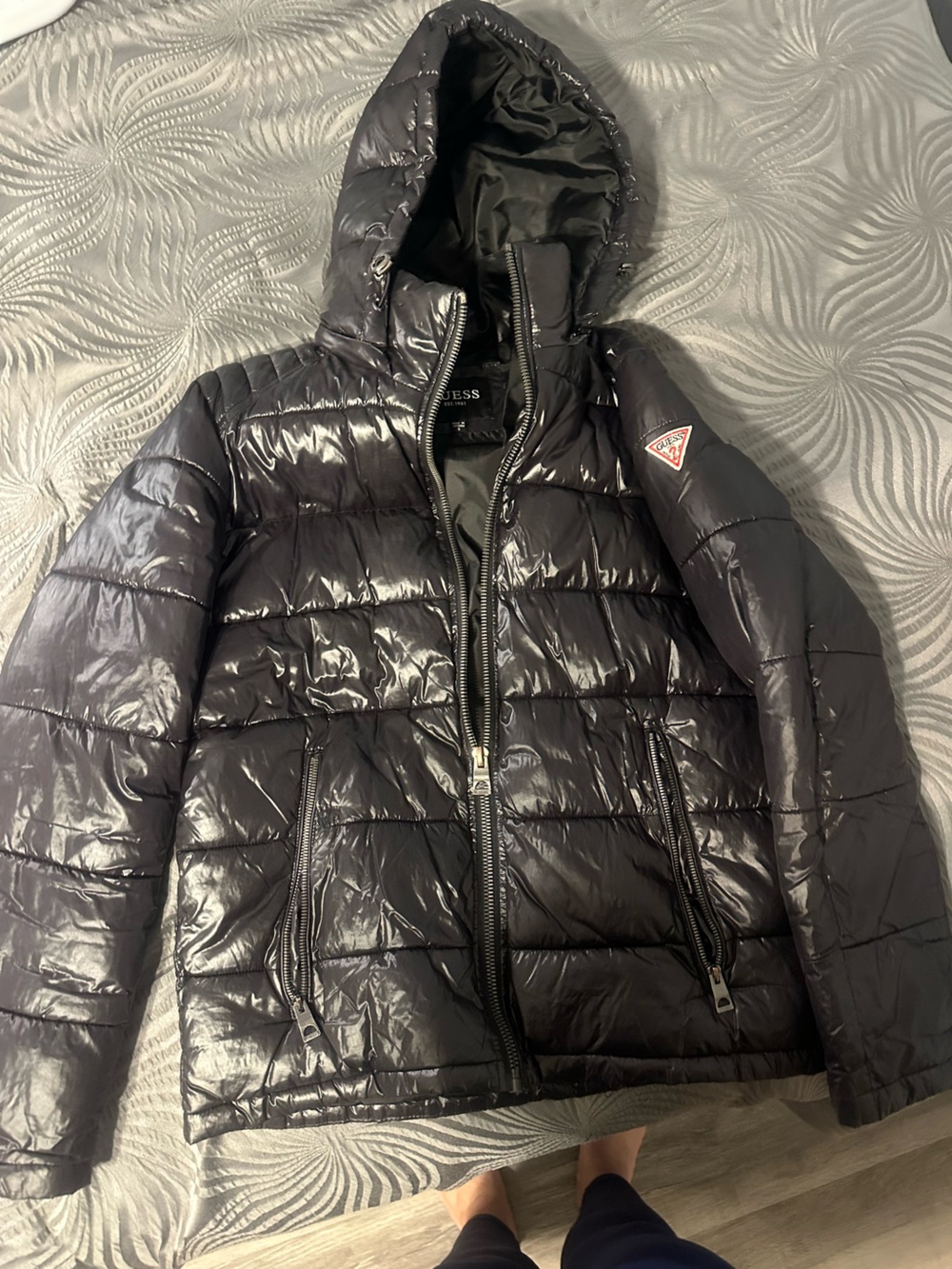 Guess Men’s Glossy Black Quilted Puffer Jacket